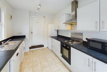 5 bed house, Guildford Place, Heaton, Newcastle, NE65HQ - Image 1